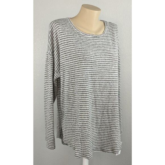 Style & Co Hannah Striped Top Gray Stripe 0X Scoop Lightweight Comfortable Relax - Picture 6 of 9